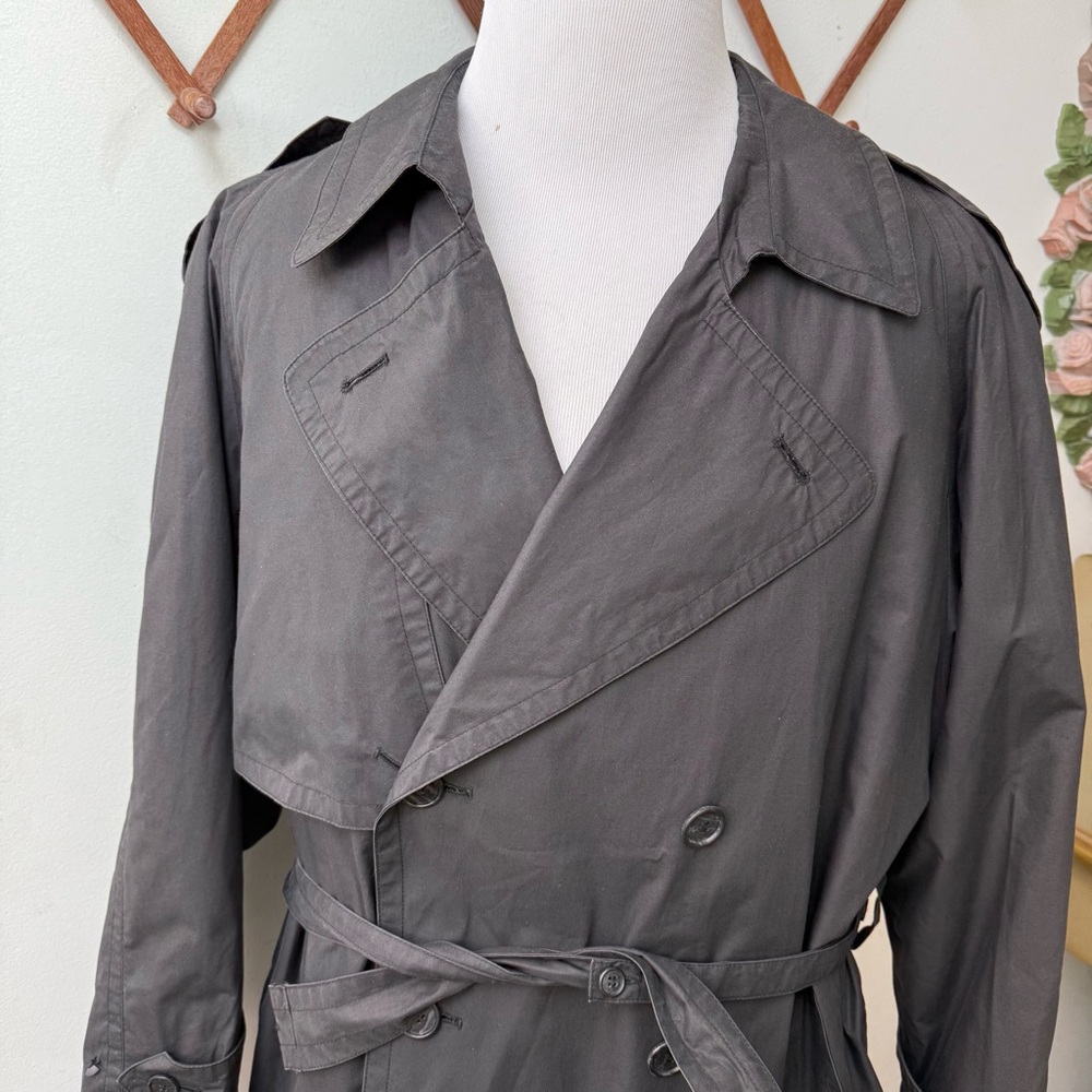 Pierre Cardin Vintage 90s Lined Belted Trench Coat - Picture 6 of 14
